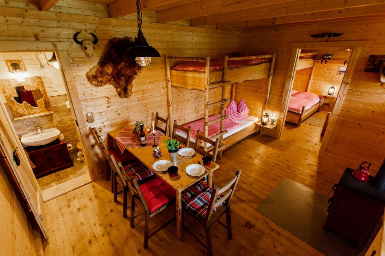 Horse Lake Ranch 诺因多夫 外观 照片