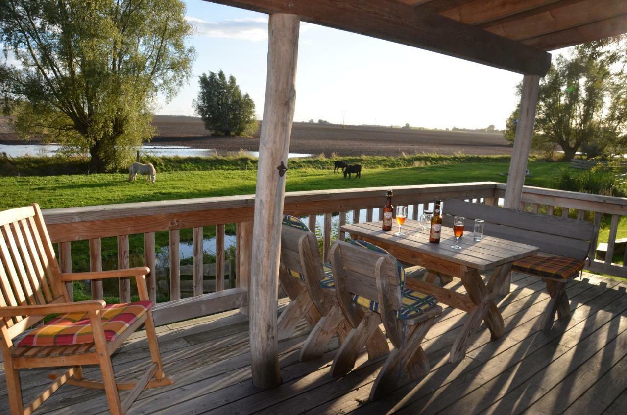 Horse Lake Ranch 诺因多夫 外观 照片