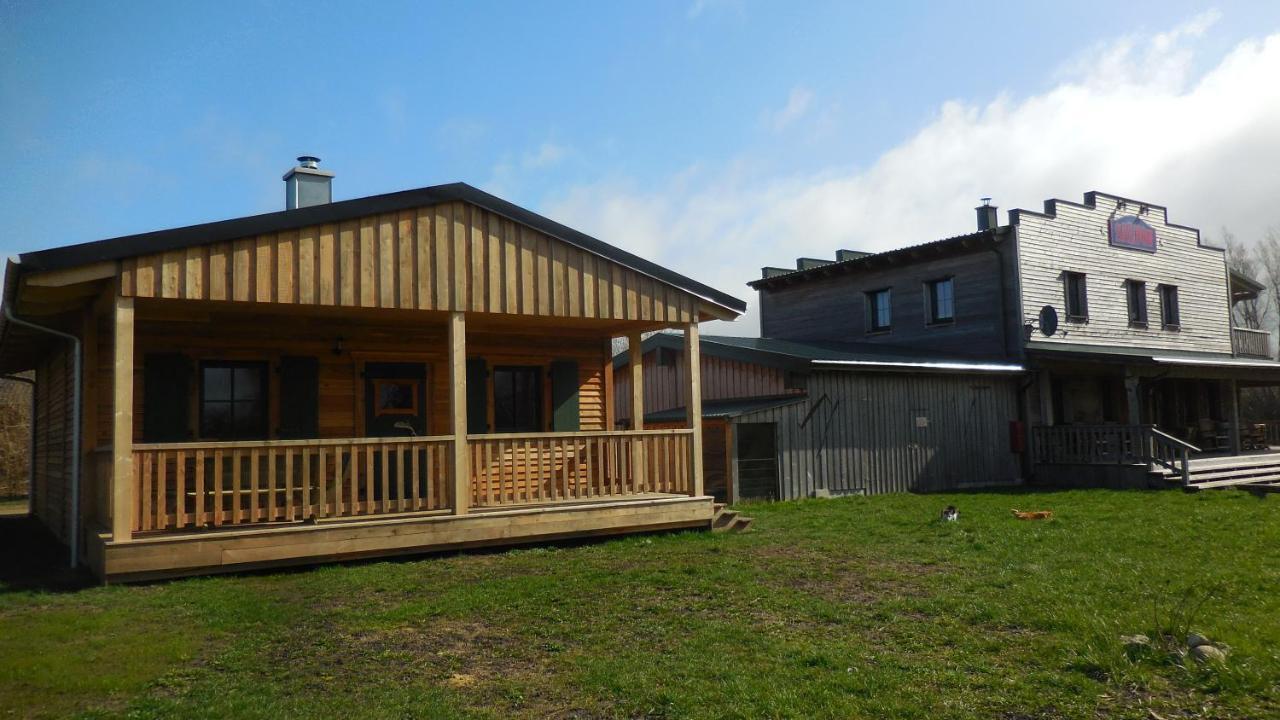 Horse Lake Ranch 诺因多夫 外观 照片